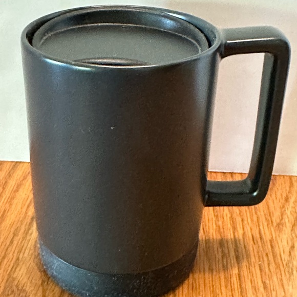 Starbucks Matte Black Office Mug Silicon Anti Slip Base 14 oz - Picture 2 of 5